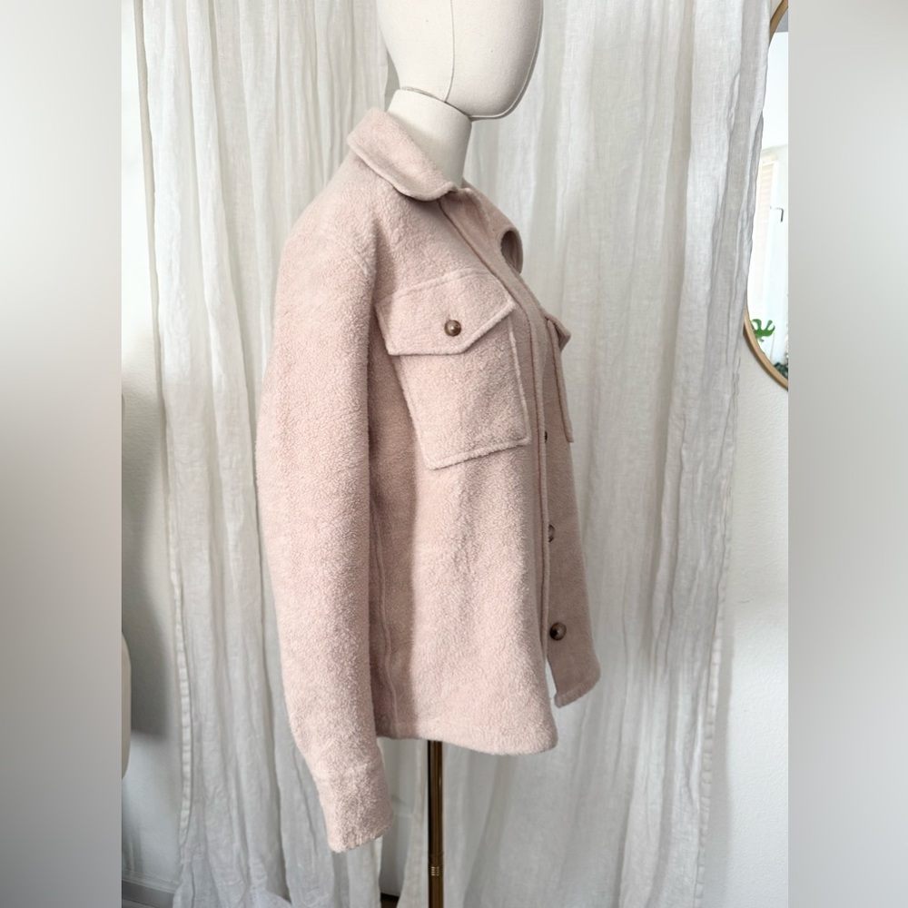 Faherty Holden High Pile Fleece Jacket in Peach Whip - Picture 10 of 10